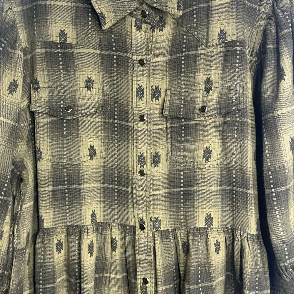 IVY JANE Green Plaid Button-Up Dress size L brand new with out tags - Picture 9 of 9